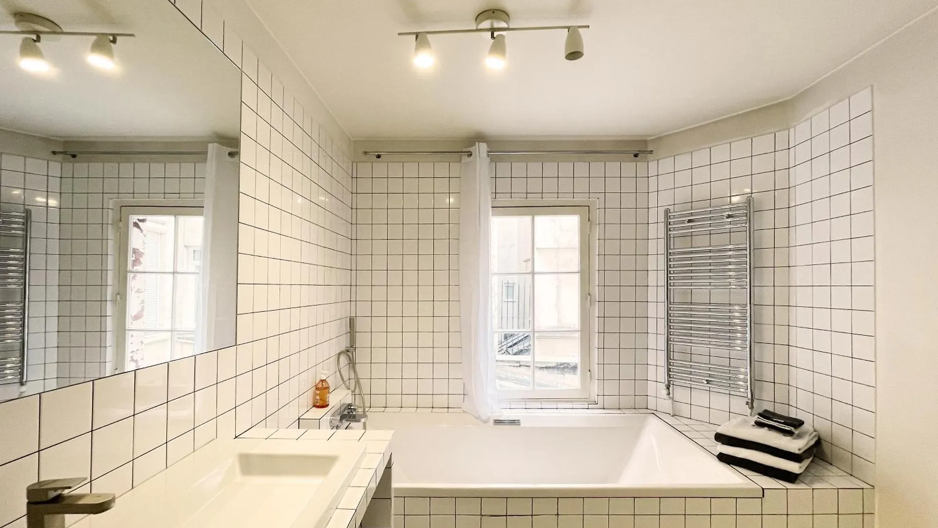 Atelier Artiste - Canal Saint-Martin Apartment Paris